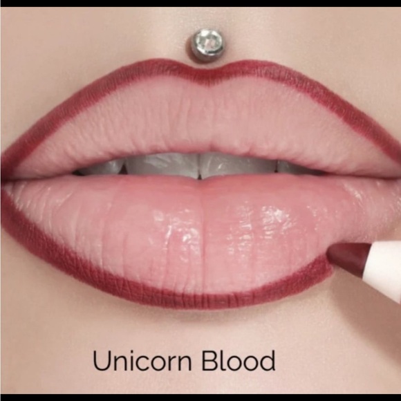 Jeffree Star - UNICORN BLOOD TRIO - Lip Liner, Liquid Velour & Velvet Trap - Picture 3 of 8